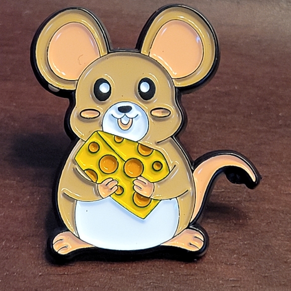 Happy Mouse With Cheese Enamel Pin - Picture 3 of 10